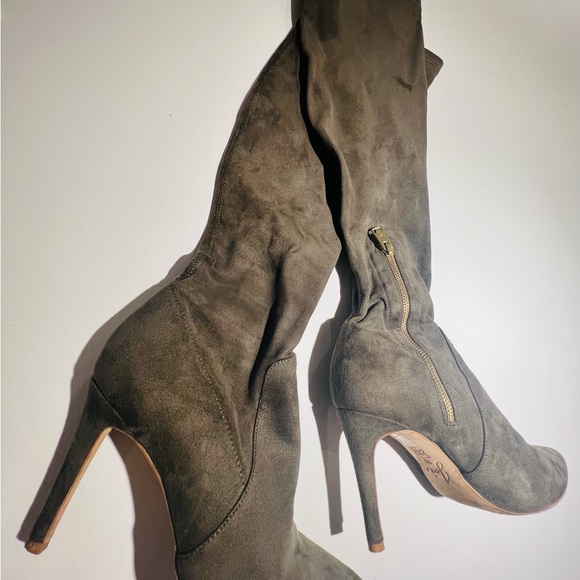 Joie Suede boots - Picture 2 of 4